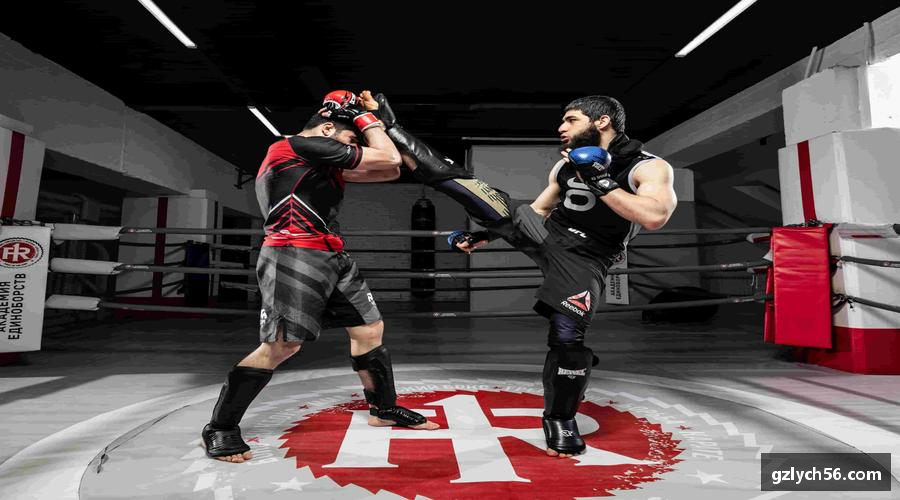 三亿体育有限公司📱 边看边聊，弹幕刷屏，互动赢好礼！